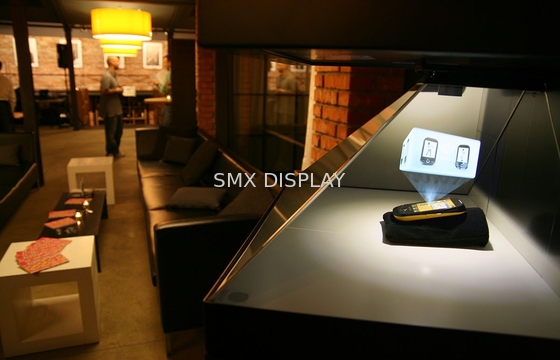 Escaparate de cristal moderado de la exhibición de la pirámide del holograma para hacer publicidad del juego del enchufe